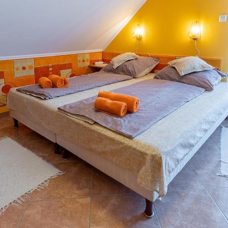 Gal Apartmanhaz Harkány Exterior foto