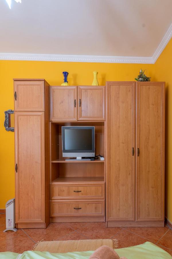 Gal Apartmanhaz Harkány Exterior foto