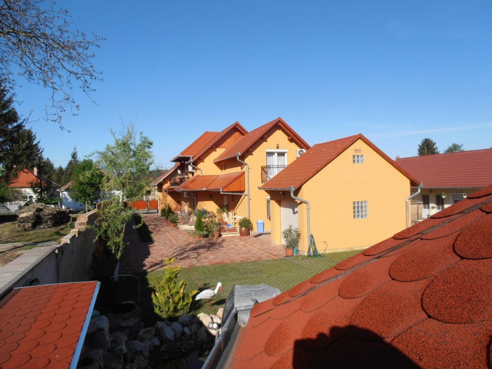 Gal Apartmanhaz Harkány Exterior foto