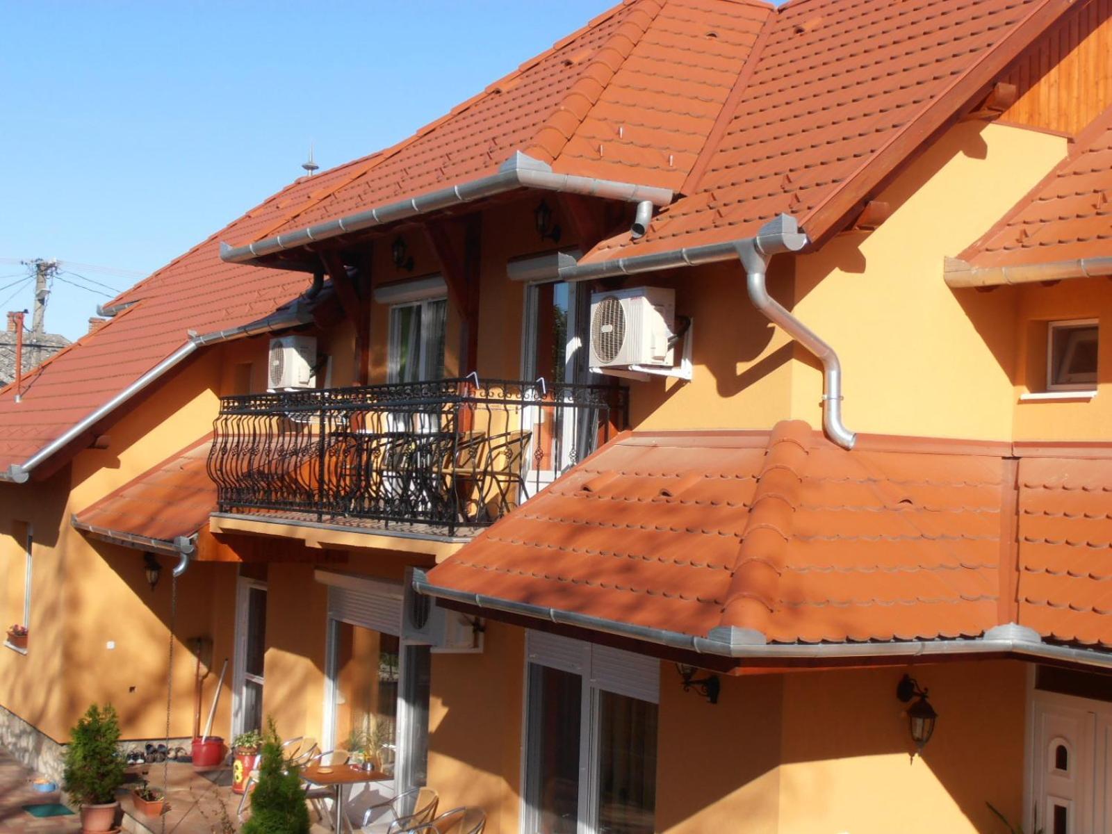 Gal Apartmanhaz Harkány Exterior foto