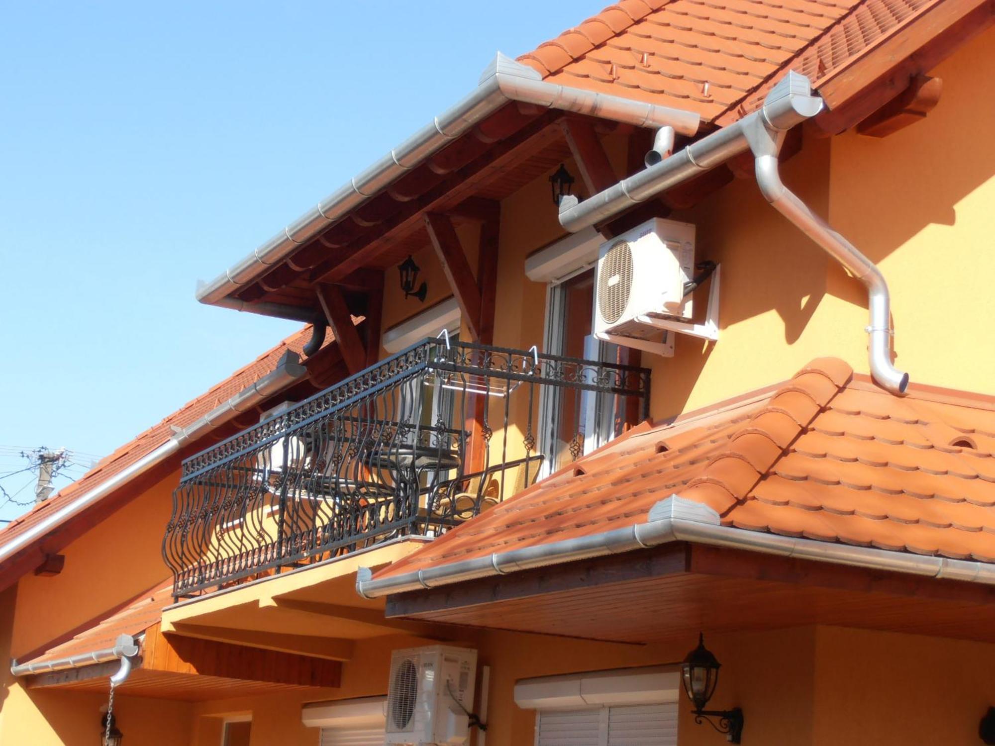 Gal Apartmanhaz Harkány Exterior foto