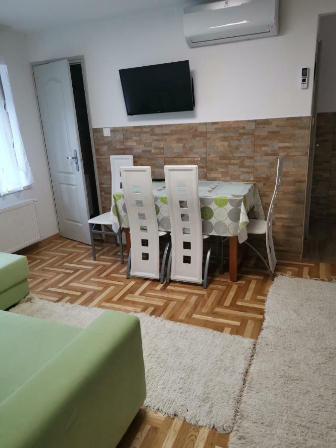 Gal Apartmanhaz Harkány Exterior foto